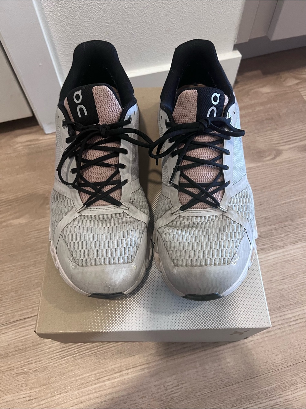 On Running Women's Light Gray and Black Athletic Shoes
